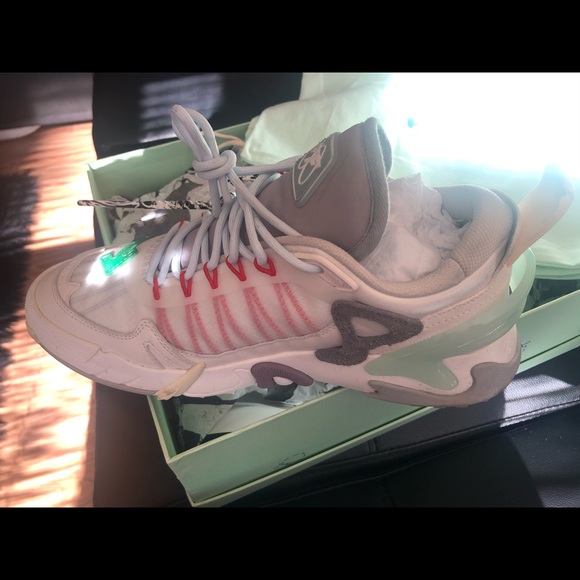 Off Whites - Picture 4 of 5